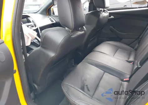 2013 Ford Focus St z USA, uszkodzony, nr VIN 1FADP3L94DL332204